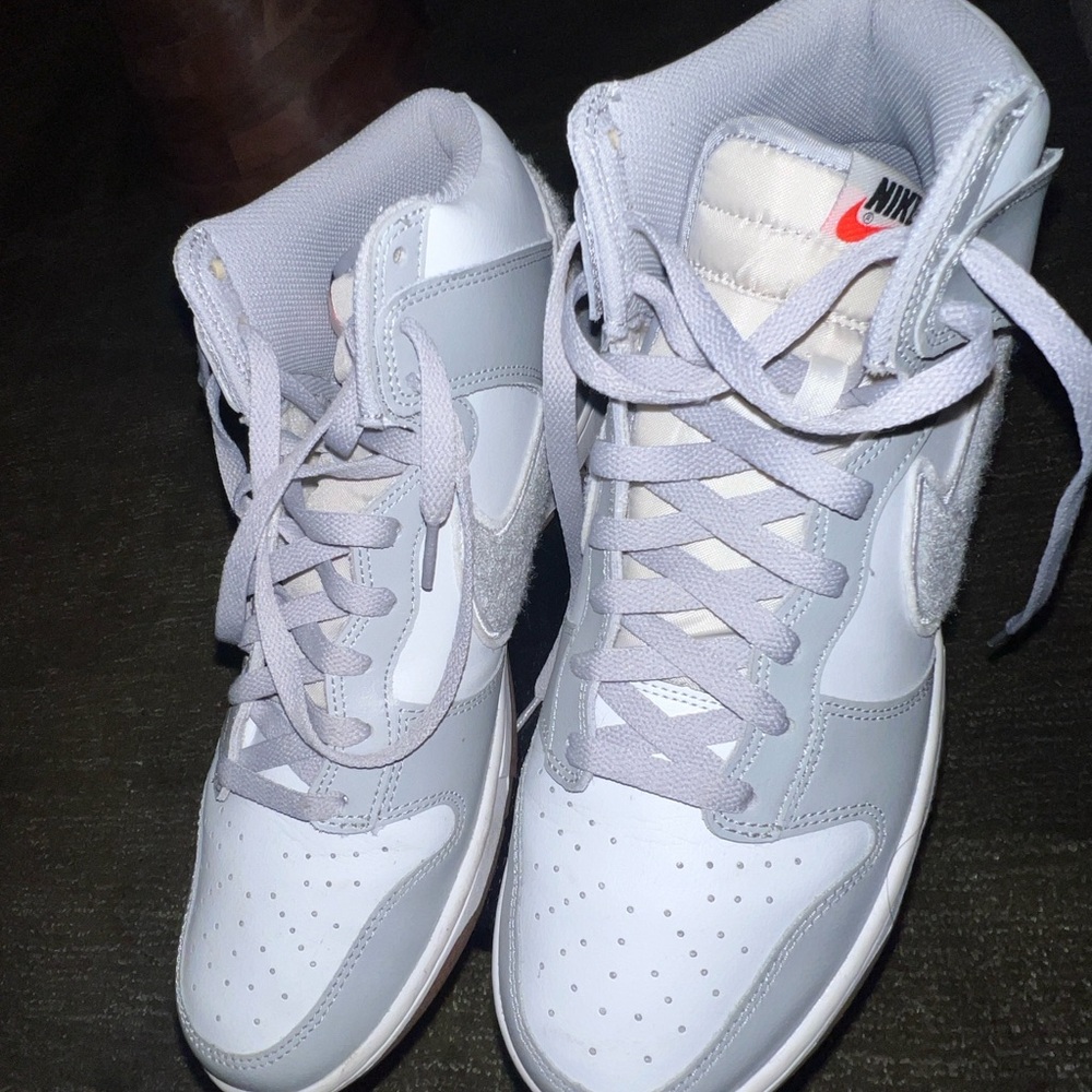 Nike Dunk High University - Chenille Swoosh Light Smoke Gray - Men’s size 11